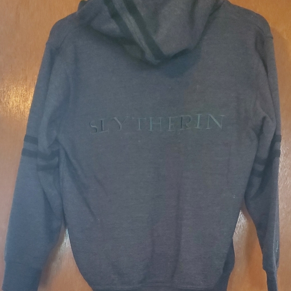 Harry Potter Slytherin House Sweater, size XS, UK Edition - Picture 2 of 7